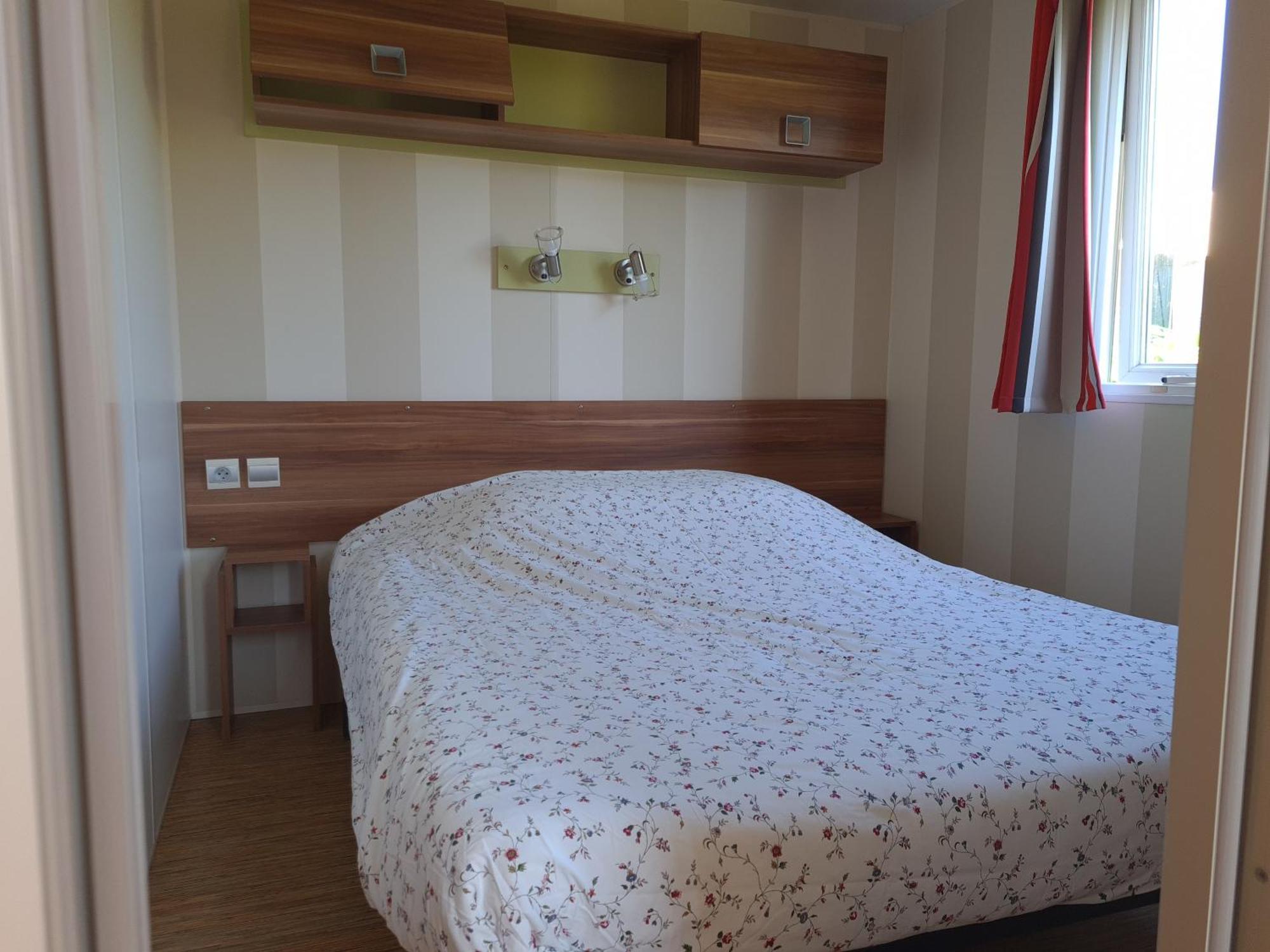 Camping De Ladignac Le Long Bel Air Bagian luar foto